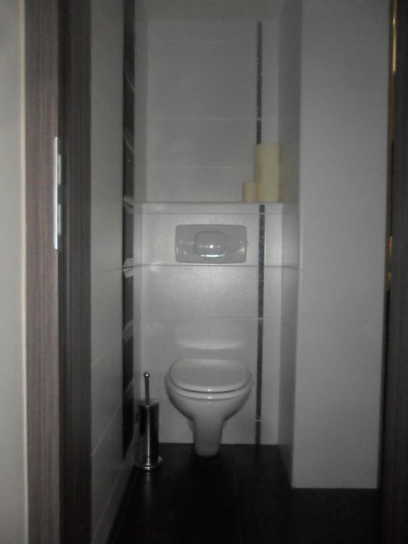 Emese Apartman Hajdúszoboszló Δωμάτιο φωτογραφία